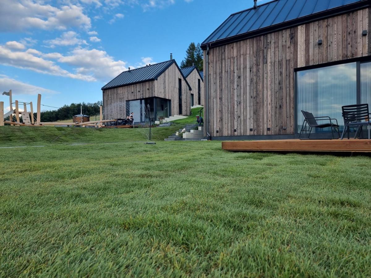 Domki Z Gorki Na Pazurki Falsztyn Exterior photo